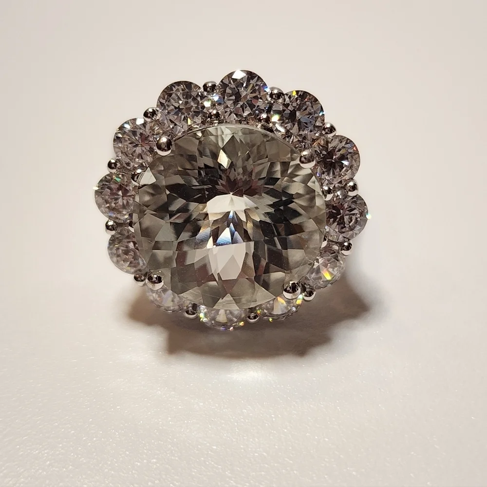 925 Silver light green stone Ring